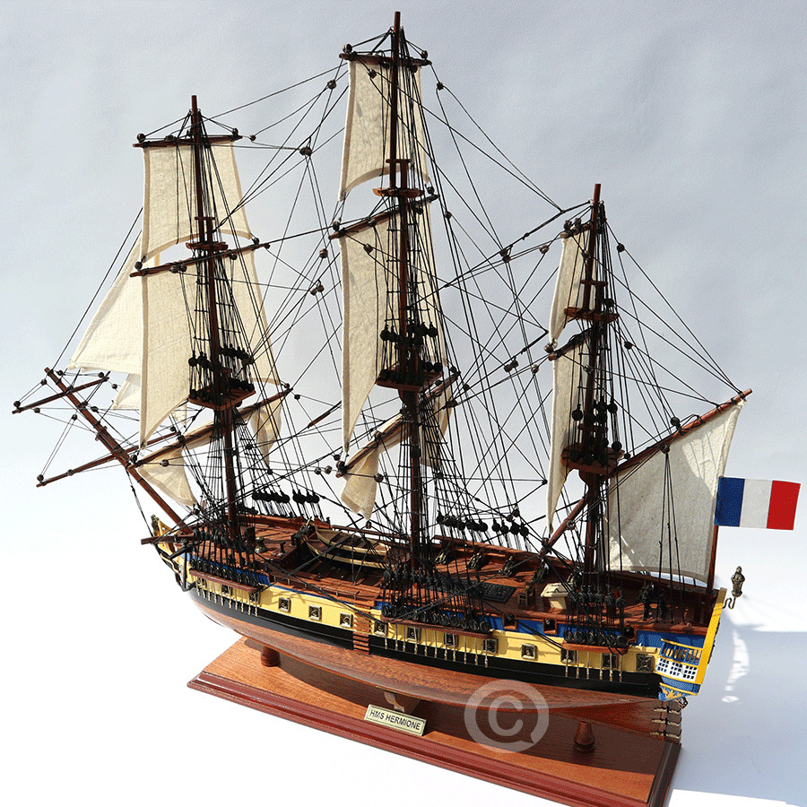 Wooden La Fayerre Hermione Painted