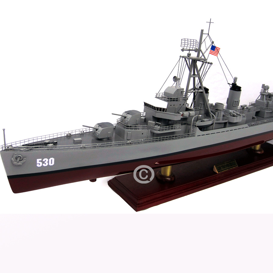 Mô hình thuyền chiến USS Trathen DD-530