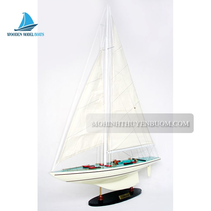 Sailing Boat Courageous Painted Model 18 Sailing Boats Courageous Painted