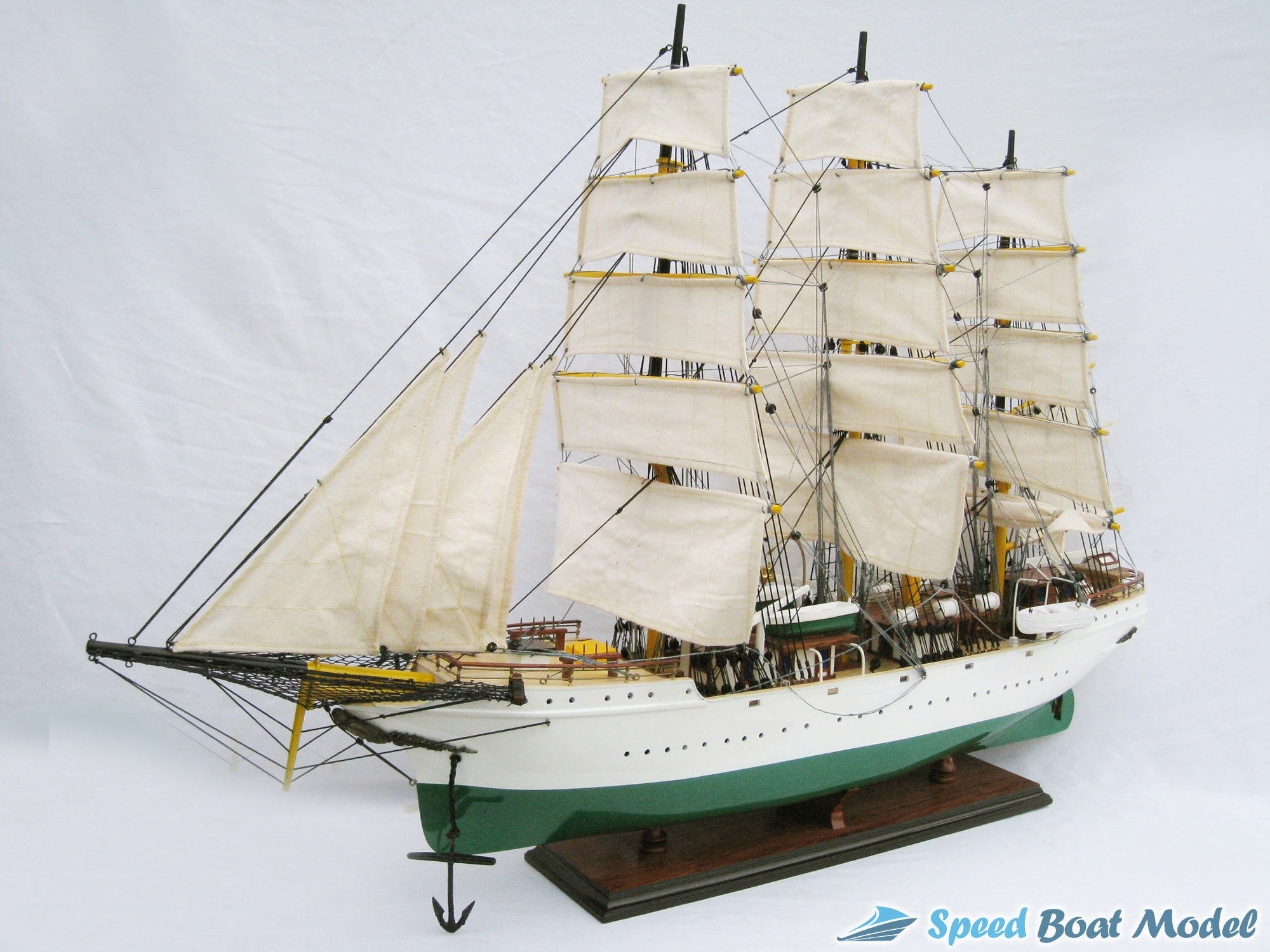 Danmark Tall Ship Model (1)