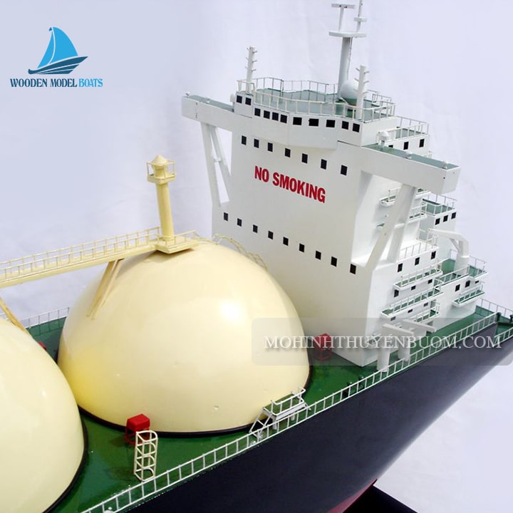 Commercial Ship Gas Tanker