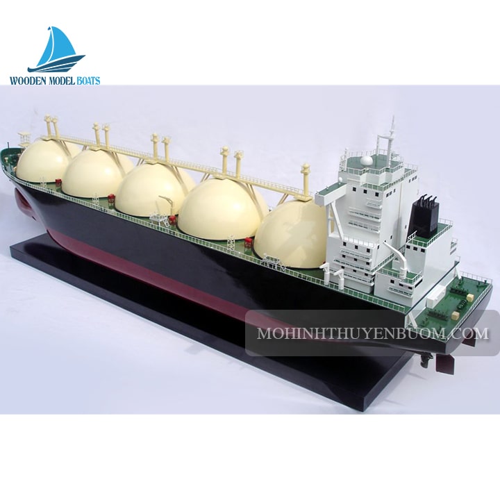 Commercial Ship Gas Tanker