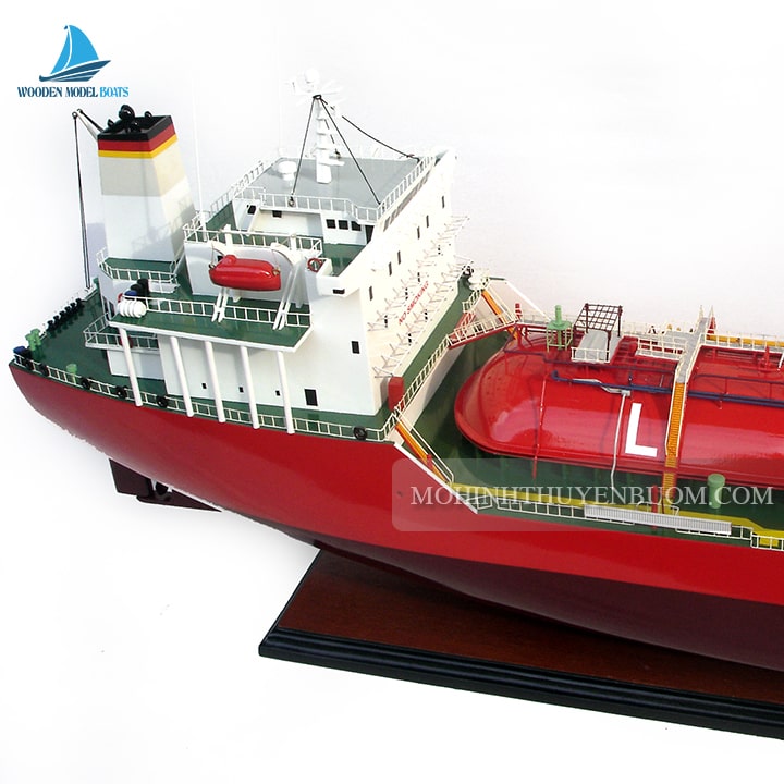 Commercial Ship Red Dragon