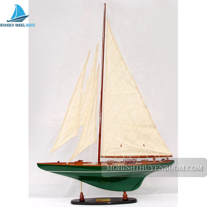 Sailing Boat Shamrock Green