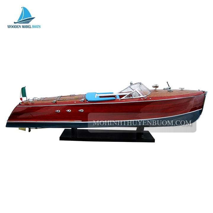 Classic Speed Boats Super Riva Tritone