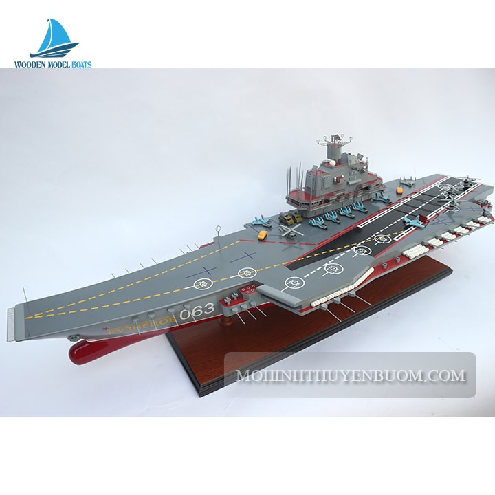 Admiral Kuznetsov Warship Model