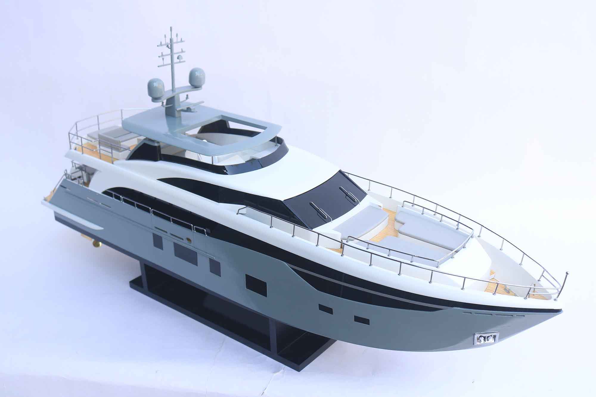 Princess 35m (grey) Modern Yacht Model 37 (7) Speed Boad Model