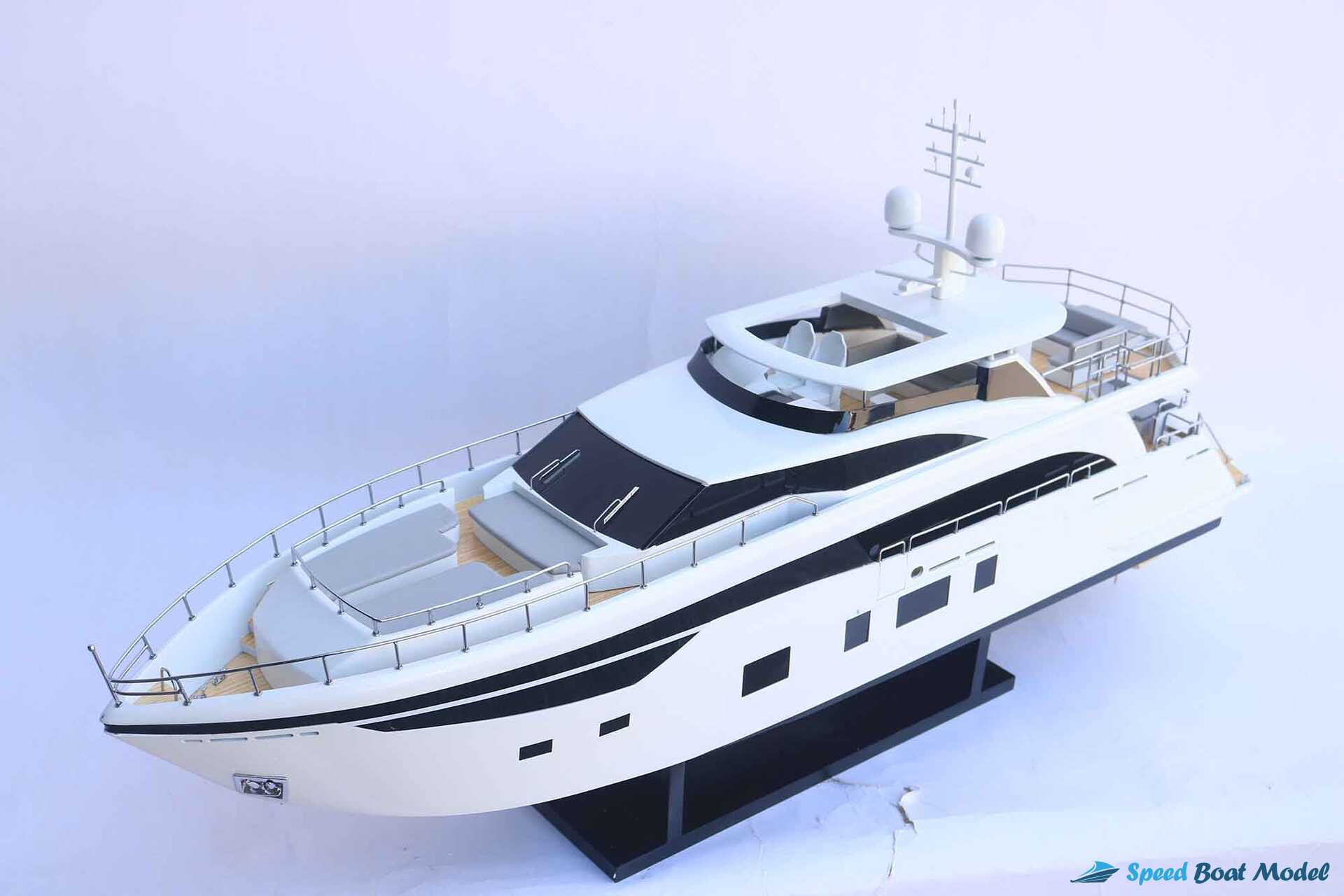 Princess 35m (white) Modern Yacht Model 37 (11) Speed Boad Model