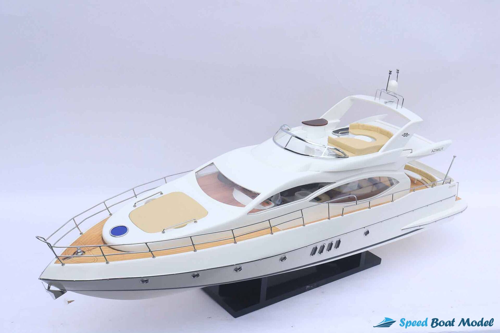 Azimut 68 Motor Yatch Model (11) Speed Boad Model