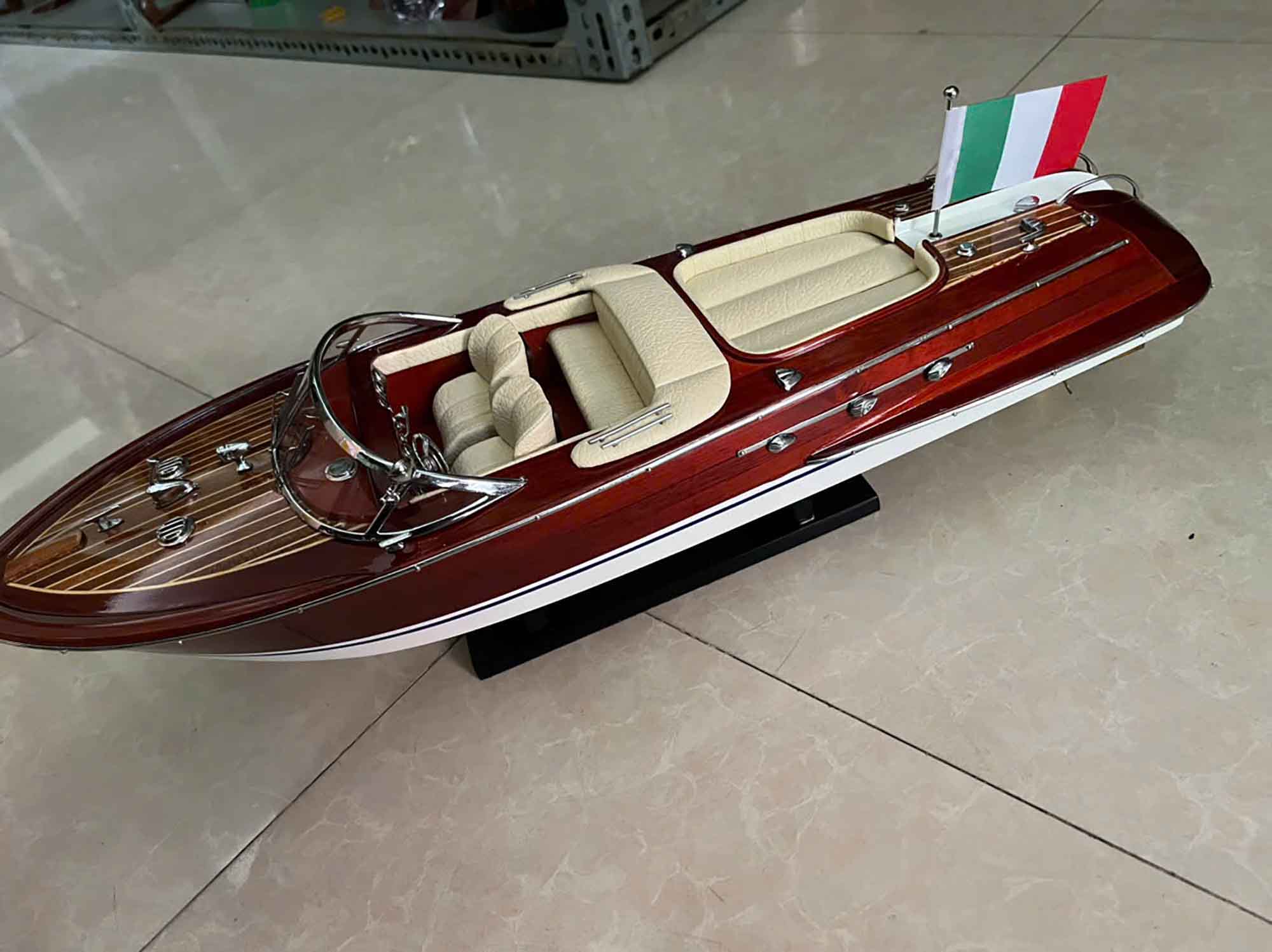 Cream – Colored Riva Aquarama Ship Model (3) Speed Boad Model